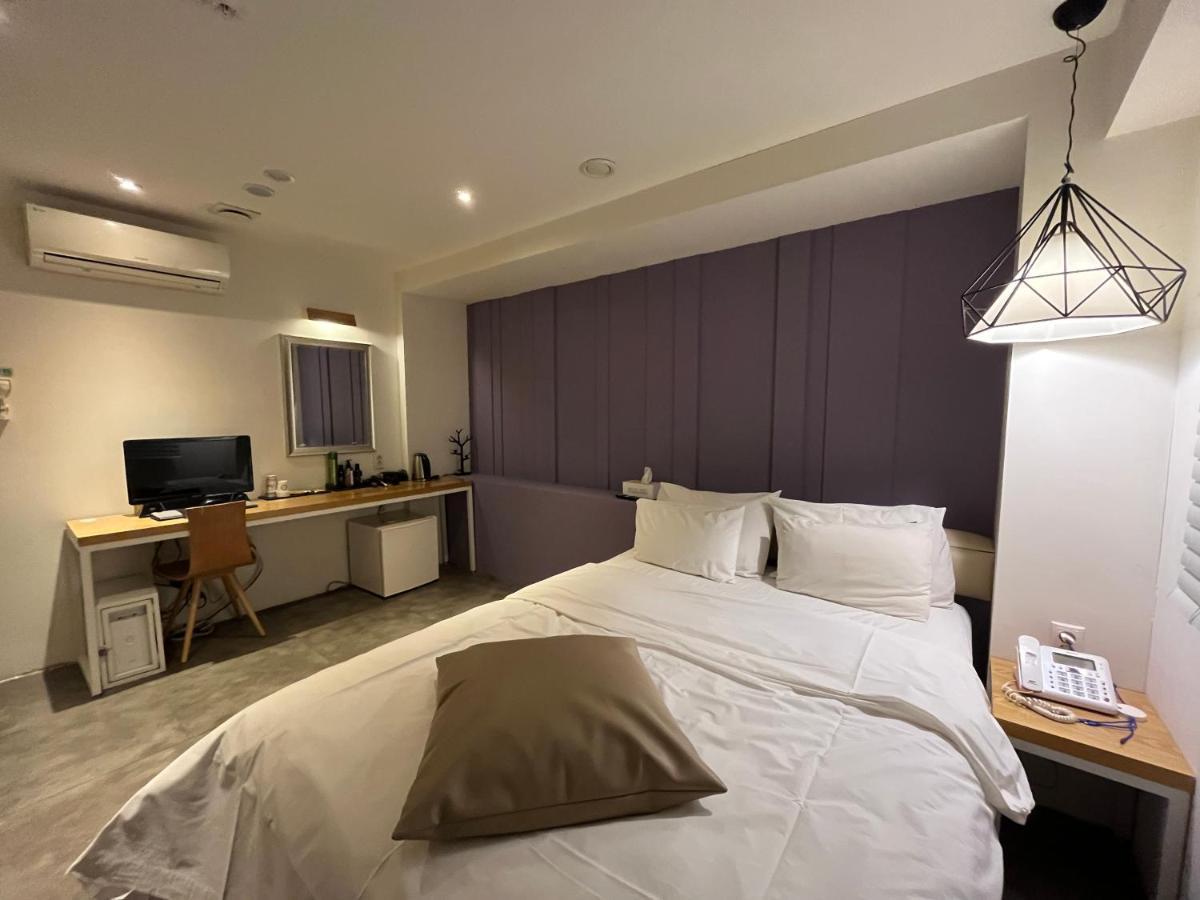 Hotel Yaja Hwajeong Station Kojang Kültér fotó